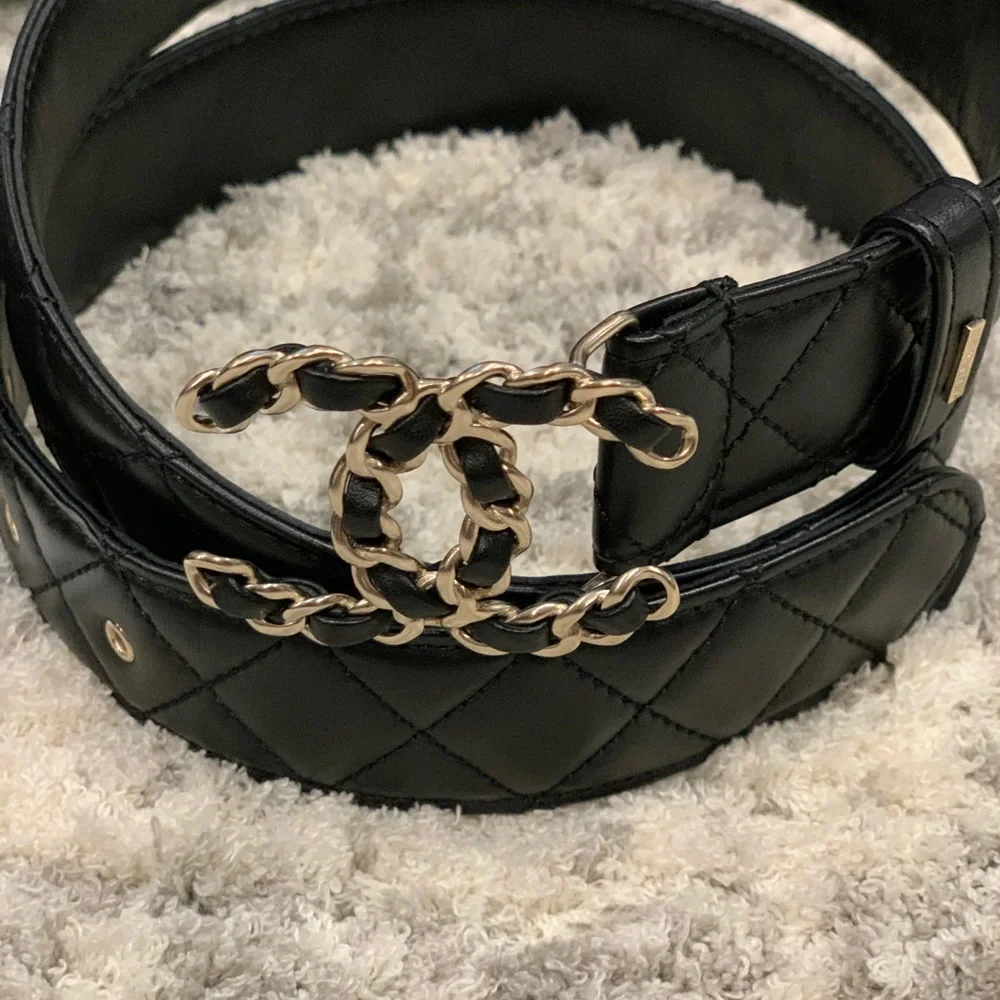 CHANEL CC Logo Classic quilted Leather belt🔥NEW 🔥size 85